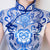 Chinesisches Cheongsam Qipao Kleid aus Brokat in Blau & Weiß mit Porzellanmuster