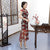 Robe chinoise en dentelle florale cheongsam avec mancherons et cou illusion