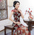 Vestido chino de encaje floral cheongsam de sirena con cuello de ilusión de manga casquillo