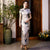 Robe chinoise traditionnelle Cheongsam à manches courtes et col mandarin