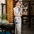 Traditionelles chinesisches Cheongsam-A-Linien-Kleid mit Flügelärmeln