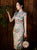 Keyhole Neck Cap Sleeve Traditionnelle Cheongsam Longueur Au Genou Robe Chinoise Florale