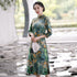 Elegante abito cinese tradizionale in pelle scamosciata floreale cheongsam lunghezza tè