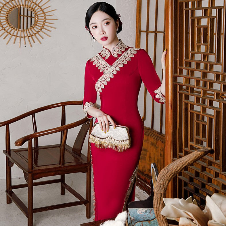 Full Length Traditional Cheongsam Silk Chinese Dress with Floral Lace Edge Full Length Traditional Cheongsam Silk Chinese Dress with Floral Lace Edge