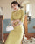 Modernes, knielanges chinesisches Cheongsam-Kleid aus Baumwolle mit Spitzenkante