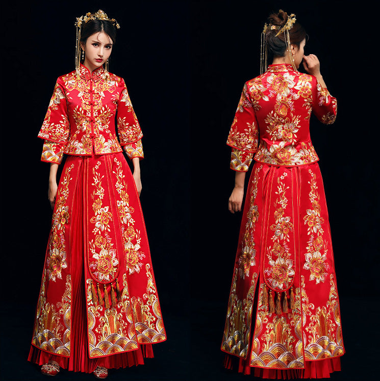 Floral Embroidery Pleated Skirt Traditional Chinese Wedding Suit with Tassels