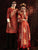 Traje de boda chino tradicional con mangas dobles y bordado floral con borlas