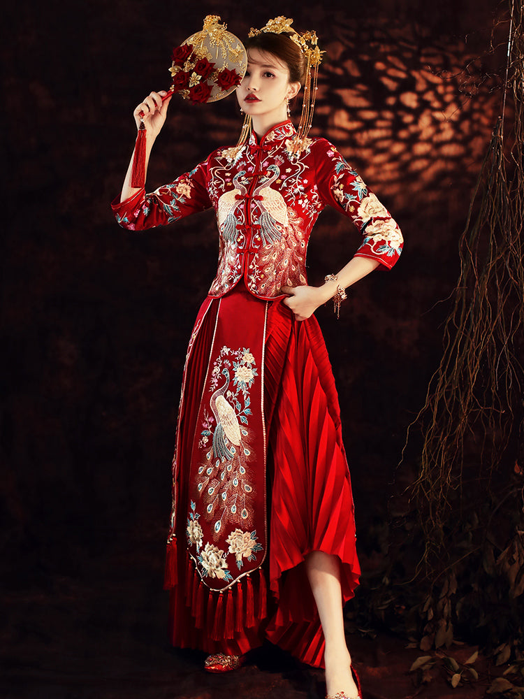 Peacock & Floral Embroidery 3/4 Sleeve Traditional Chinese Wedding