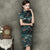 Kurzarm-Cheongsam-Cheongsam-Minikleid mit Blumenmuster aus Seidenmischung