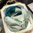 Pañuelo de seda 100% natural de nivel superior con bordado de orquídeas hecho a mano