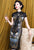 Manga casquillo Hasta la rodilla Seda floral Vestido chino Cheongsam tradicional