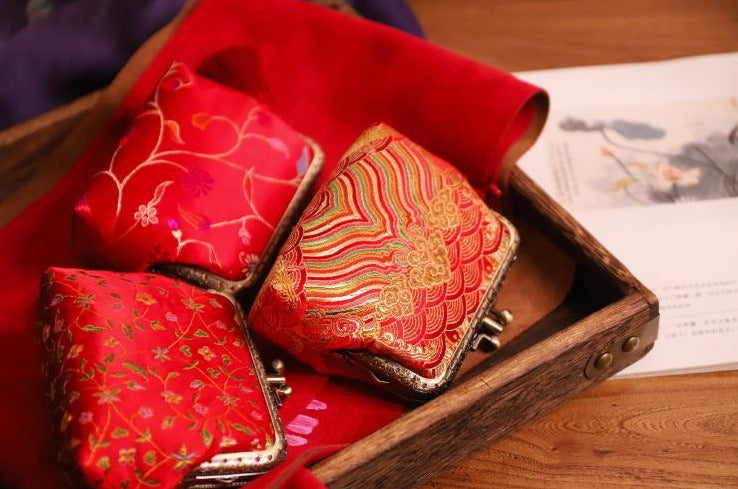 Multi-Level Floral Brocade Chinese Purse Wallet – IDREAMMART