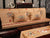 Traditionelles chinesisches Sitzkissen aus Samt mit Blumenstickerei