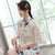 Cheongsam Matched V-Ausschnitt Blumenspitze Schal Umhang Bolero Jacke mit Blumenknopf