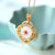 Plum Blossom Designed White Jade Anhänger Vergoldete Halskette
