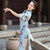 Dehnbares Cheongsam-Kleid mit Blumenmuster im chinesischen Stil Tanzkleid