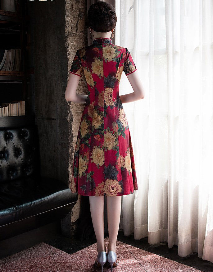 Cap Sleeve Knee Length Floral Silk Cheongsam Chinese Style Mother Dress